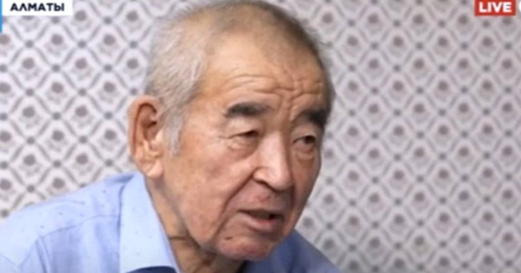 "Түсінде бір шал аян беріпті": Жүрсін Ерман еміне дәрі табылғанын айтты