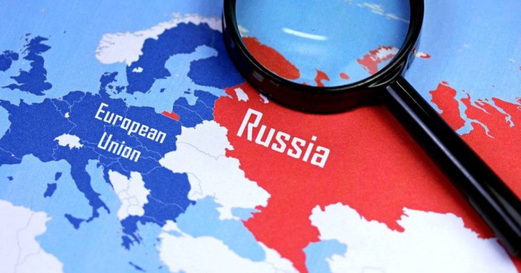 Батыстан Ресейге жасырын көмек беретіндерге санкция салынуы керек – Тұрарбек Құсайынұлы