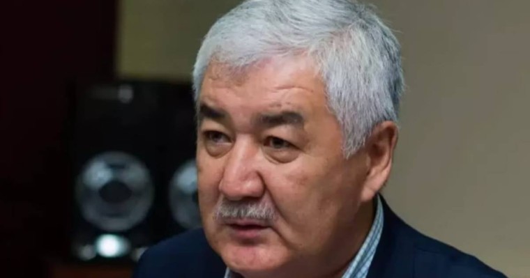 "Халқымды қанды қырғыннан құтқардым" - Қосанов сайлаудан бас тартты