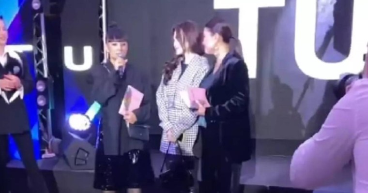 Ерке Есмаханның күнделігі аукционда 1 млн теңгеге сатылып кетті (фото)