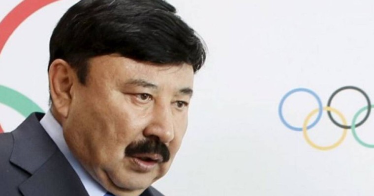 Елбасы Темірхан Досмұхамбетовтің қазасына байланысты отбасы мен туған-туыстарына көңіл айтты