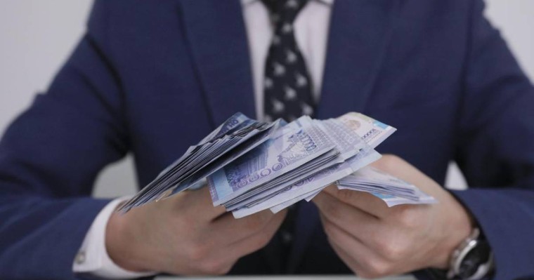 Шиелілік шенеуніктер 335 миллион теңгені өз мақсаттарына жұмсаған (видео)