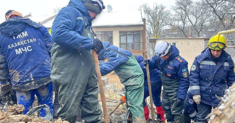 Алматыдағы лай көшкіні: 2007 жылғы жасөспірімнің денесі табылды