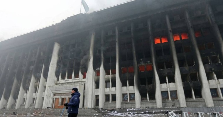 Қаңтарда өртенген Алматы әкімдігін мәслихат депутатының компаниясы қалпына келтірмек