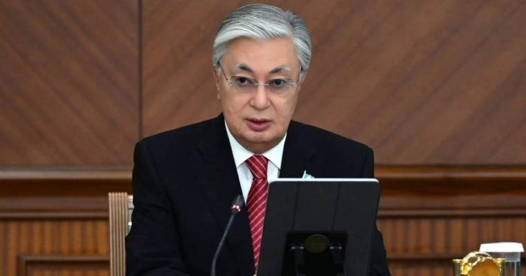 Ұлттық экономиканы қарқынды дамыту керек екенін айтқан Тоқаев бірқатар тапсырмалардың аяқсыз қалғанын сынады