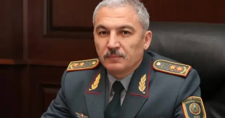 Қорғаныс министрі қайта тағайындалды