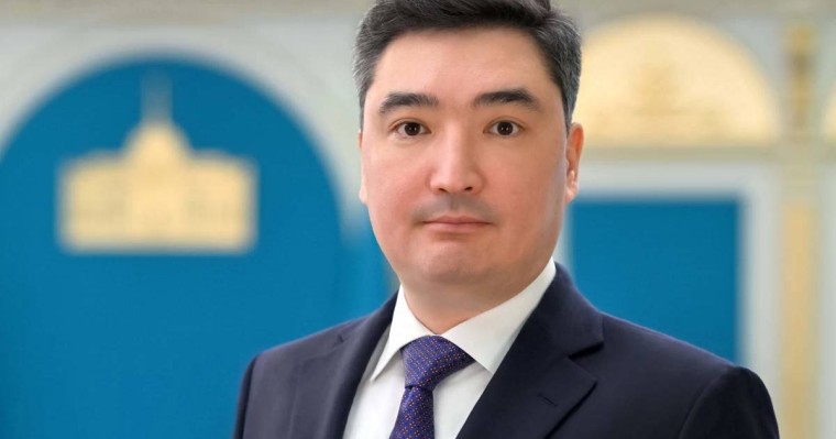 Amanat партиясы премьер-министр лауазымына Олжас Бектеновті ұсынды