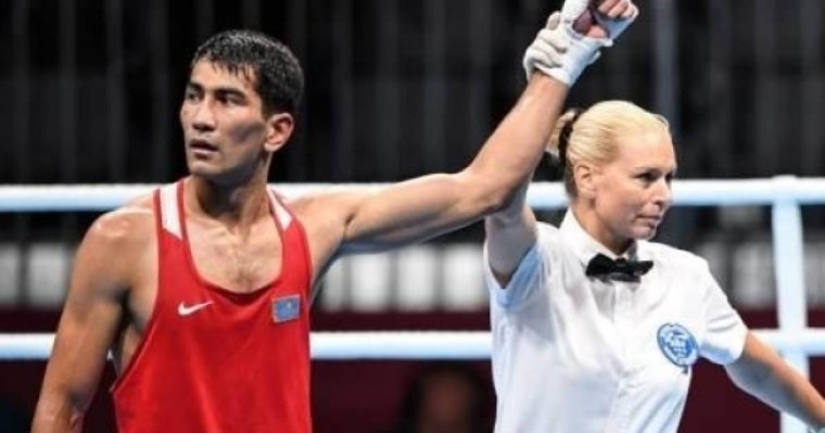 Шымбергенов ирандық қарсыласын уақытынан бұрын жеңді (ВИДЕО)