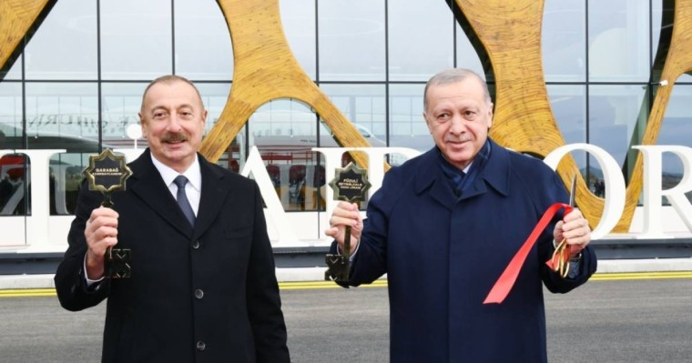 Ердоған мен Әлиев Таулы Қарабақта халықаралық әуежай ашты
