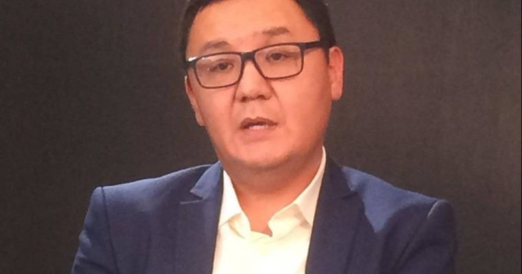 Қасым Аманжолов: 62 жастағы Түймебаев пен 64 жастағы Сыдықов не бітіреді?