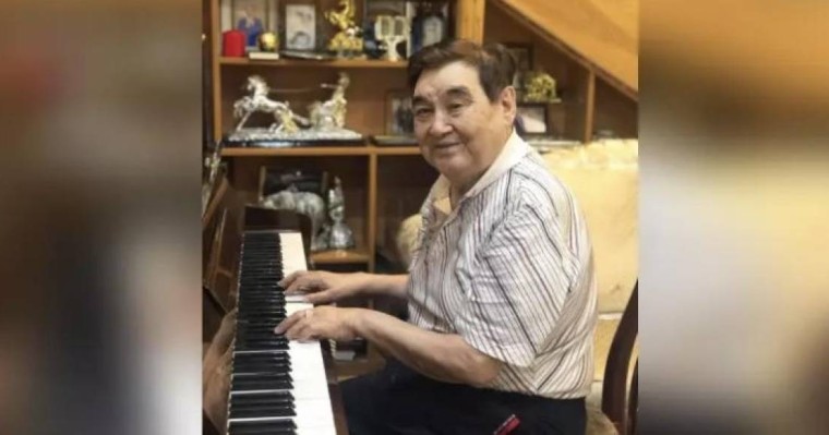 "Тірі кезінде ала алмады". Біржан Хасанғалиев әкесінің орындалмаған арманын айтты