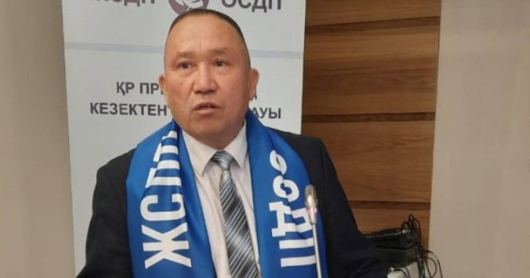 Нұрлан Әуесбаев Жалпыұлттық социал-демократиялық партиясы атынан президенттікке ұсынылды