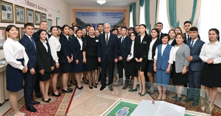 Тоқаев педагог мамандарға ризашылығын білдірді