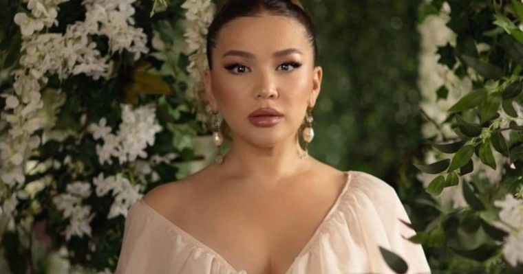 "Жан дүнием жылап тұр": Мақпал Исабекова отбасындағы жанжалды жайып салды