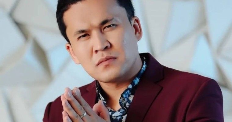 Нұржан Керменбаев неліктен екі неке жүзігін тағатынын ашық айтты