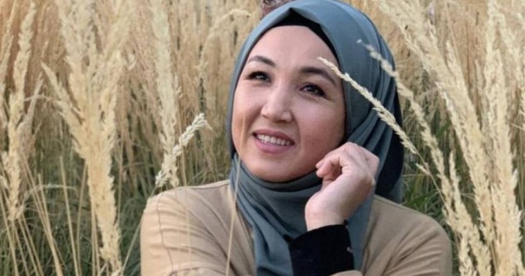 “Бір қызымнан айырылып қалдым” - Индира Расылхан балалары туралы айтты