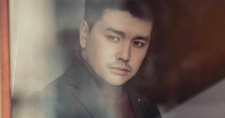 Нұрболат Абдуллин: Мұғалім болып 50 мың теңгеге жұмыс істедім