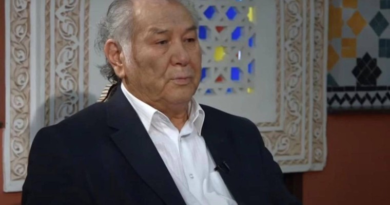 Жазушы Дулат Исабеков өмірден озды