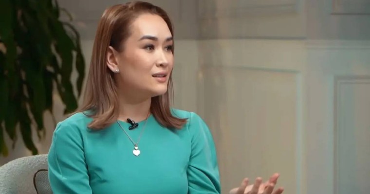 “Суретке түсіріп салған мен едім” - Ақерке Бүркітбай Әли Оқаповтың қысым көргенін айтты