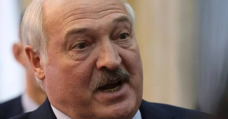 Лукашенко отын жарамын деп жарақат алып қалғанын айтты