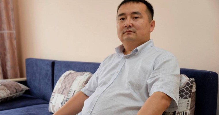 Адвокат: Серікжан Біләштің үстінен қозғалған екі қылмыстық істің бірі қысқарды