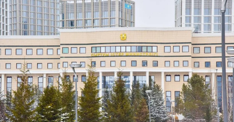 АҚШ-та шамамен бірнеше мыңға жуық қазақстандық заңсыз жүр — СІМ