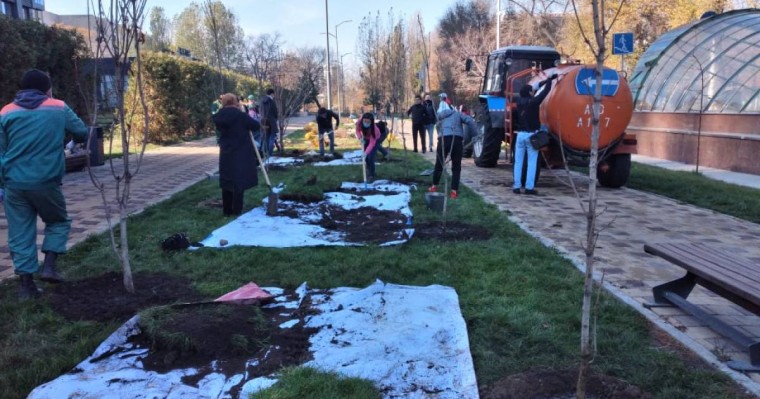 Алматыда қазақ журналистерінің аллеясы ашылды