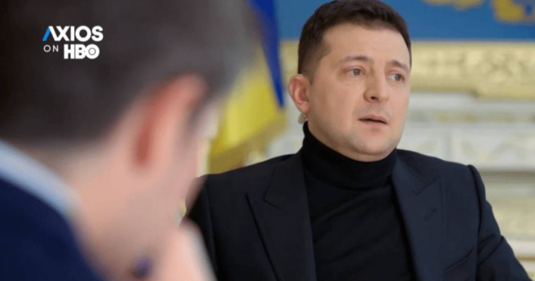 Зеленский: "2014 жылы президент болсам Қырымды орысқа бермес ем"