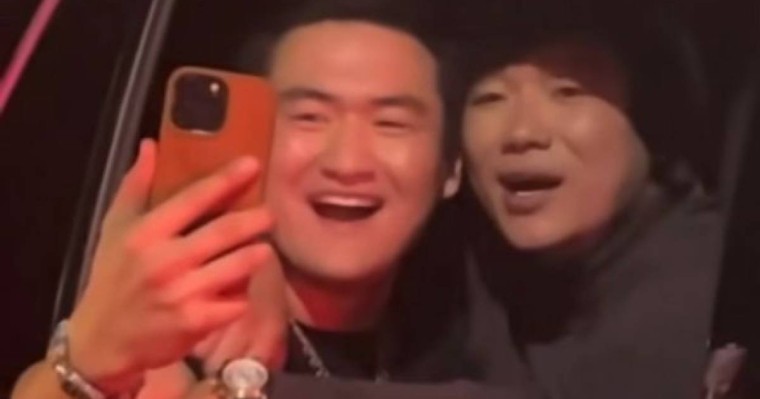 "Қыз сияқты иіскелеп, сүйіп": Төреғали мен Қайраттың ерсі әрекеті көпшіліктің талқысына түсті