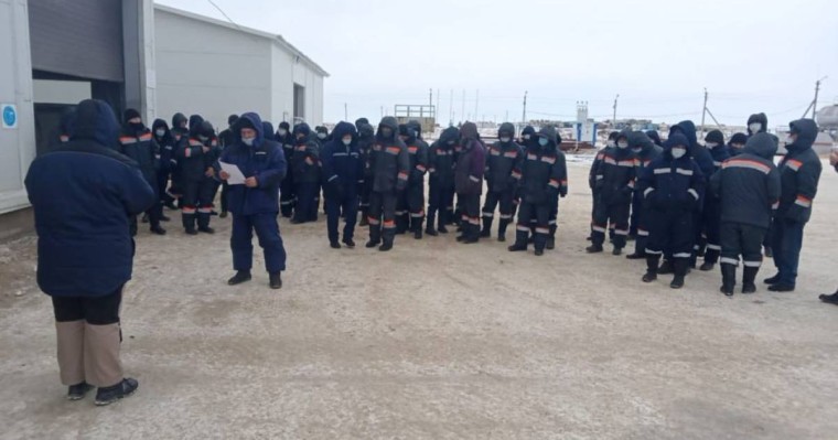 Жалақыларына 40 мың қосылады. Ақтөбе облысында мұнайшылар ереуілді тоқтатты