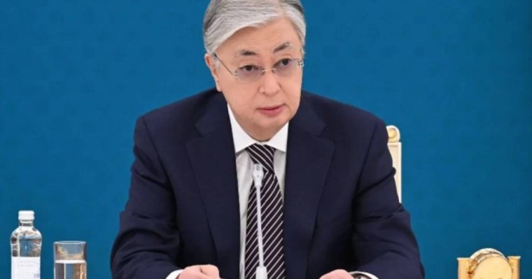 Елорда атауы ресми түрде өзгертілді: Тоқаев Конституцияға өзгерістер енгізу туралы заңға қол қойды