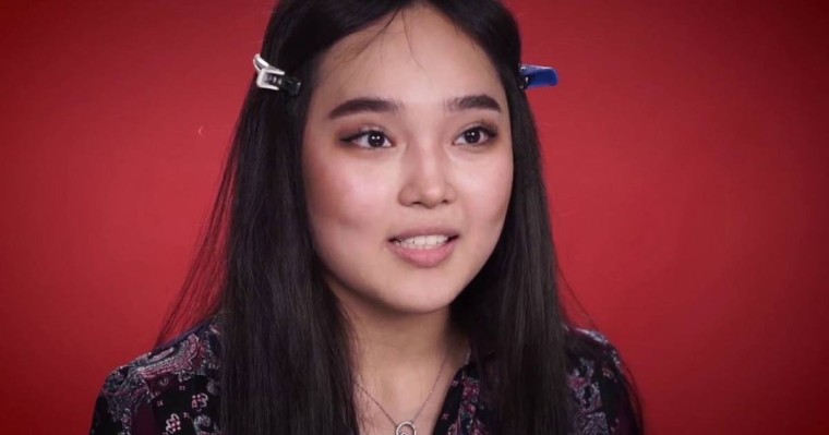 “Үйімнің алдында жылатып тастап кетті”: Айжұлдыз Адайбекова ажырасуының себебін ашып айтты