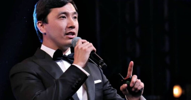 Қайрат Құдайбергенов Борат жайлы: Министрліктің қолынан түк келмейді, не сотқа бере алмайсыңдар, не намысты қорғай алмайсыңдар