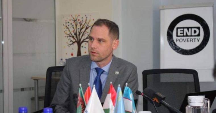 Кедейсіз бе? Қай тапқа жатасыз? Айына 150 мың, баста үй, астыңызда көлік, банкте жинақ болса орта тапқа жатасыз