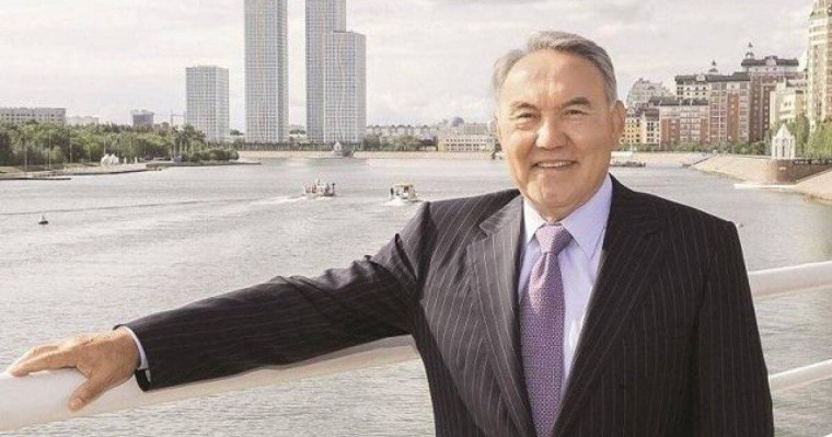 «Назарбаев ренжімейтін шығар»: Мәслихат Астана қаласы деп қайта атауды бірауыздан мақұлдады