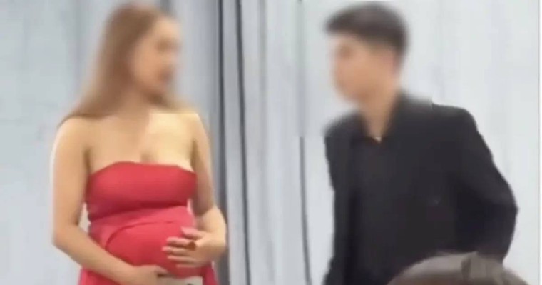 Аяғы ауыр Ерке мен Раймға пародия жасаған жасөспірімдер сынға ұшырады