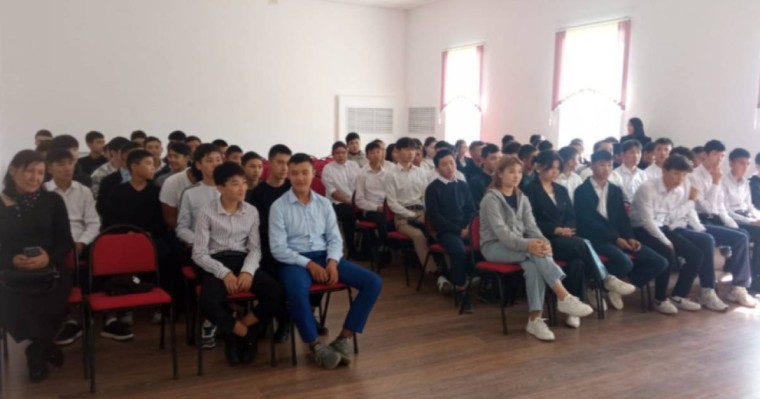 Көкшетауда жастармен кездесу өтті