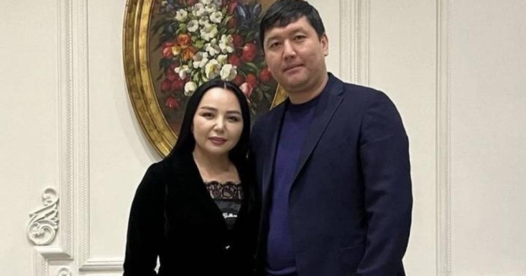 "Төртеу туғанымда шаруасы жоқ": Алтынай Жорабаева күйеуінің жаңа туған сәбиіне қалай қарайтынын айтты