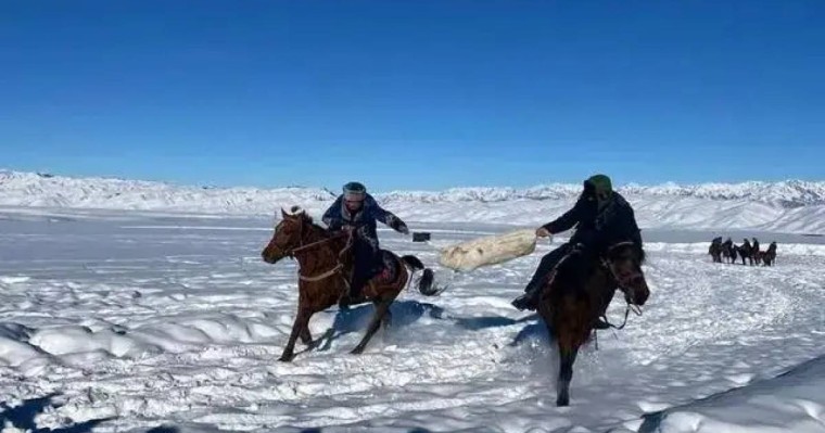 Жиырма жастағы қазақ жігіті кәсіп ашуда көш бастады - шетелдегі қазақ баспасөзі