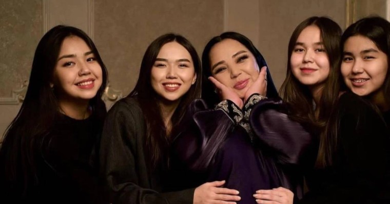 "Сүйінші": Алтынай Жорабаева бесінші сәбиін дүниеге әкелді