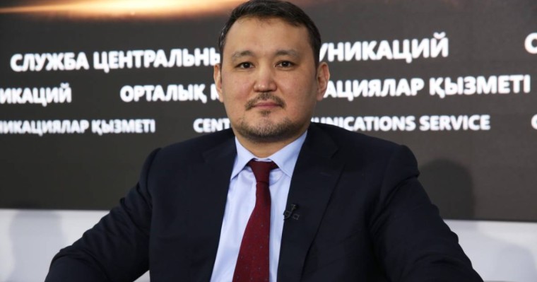 Депутат мешіт пен шіркеулерді мәдениет үйіне айналдыруды ұсынды