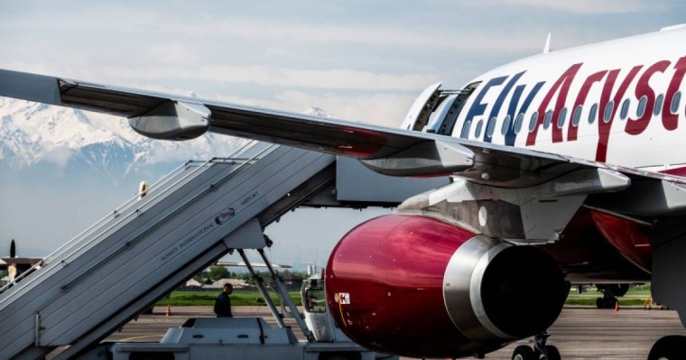 Қостанайға ұшқан FlyArystan ұшағы апатты жағдайда Алматыға қонды