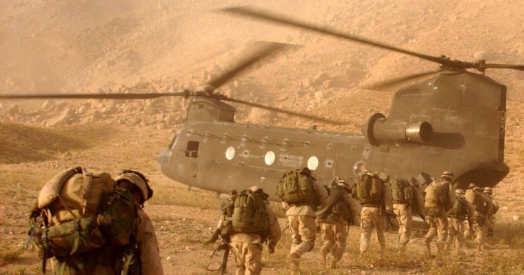 Трамп тәліптермен бейбіт келісімге қол қоюға дайын екенін айтты