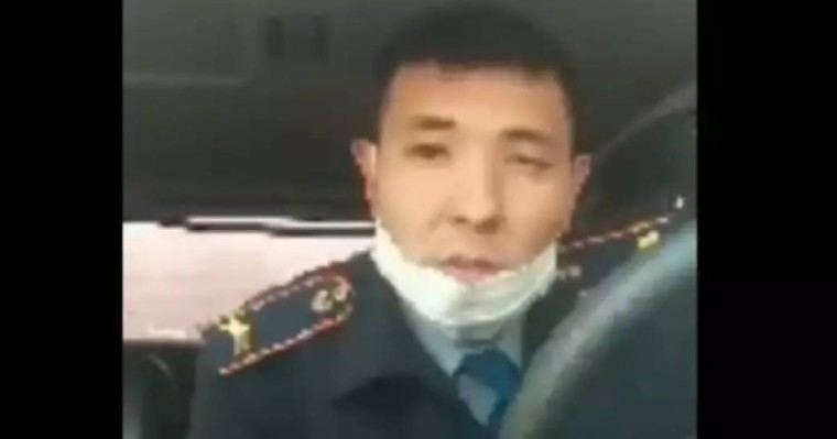 Шығыс Қазақстан облысында полиция қызметкері биліктің озбырлығын жариялады - видео