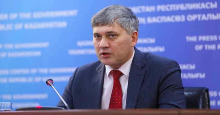 Прокурор бұрынғы вице-министр Шкарупаны 10 жылға соттауын сұрады