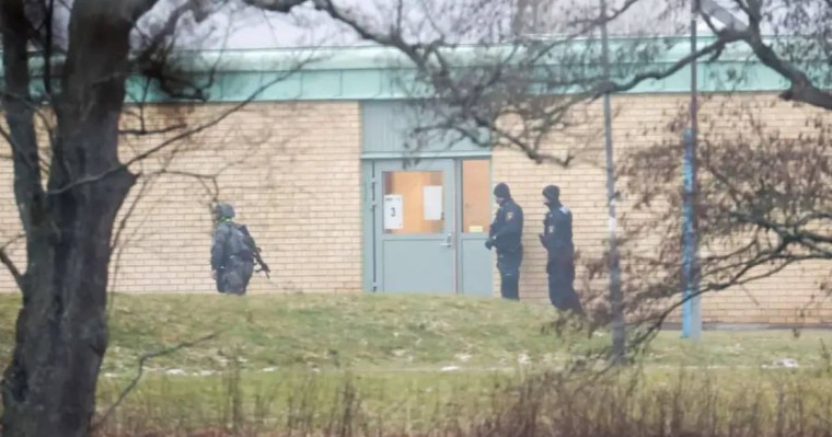 Швециядағы оқу орталығында атыс: бірнеше адам қаза тапты