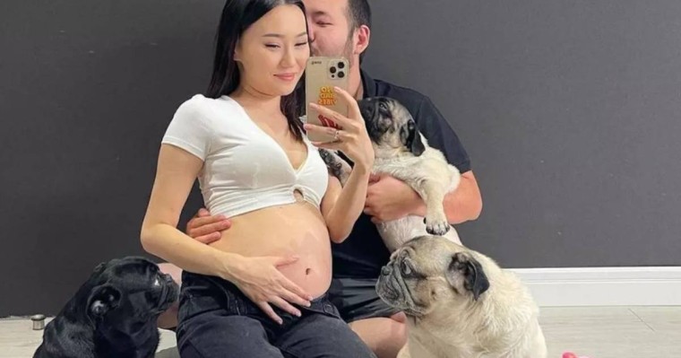 "Жақындарым ЭКО жасатуды ұсынды": Аяғы ауыр Айсәуле Бақытбек жүктілігі туралы айтты