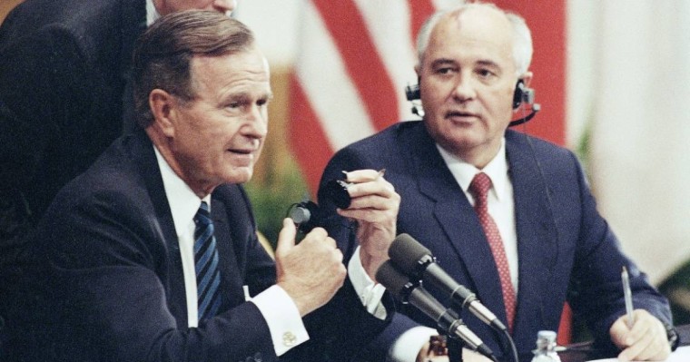 АҚШ-та Горбачевті президент ретінде таныстырды