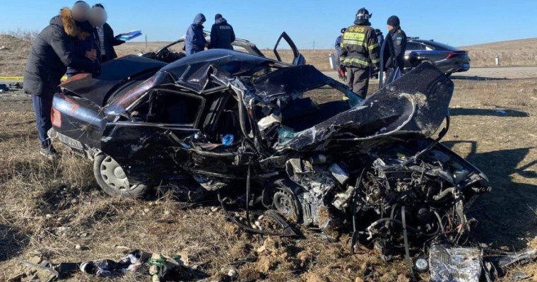 Түркістанда жантүршігерлік жол апатынан 6 адам қаза тапты