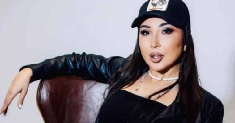 Әнші Сиви Махмуди балаларына қымбат көлік сыйлады (видео)